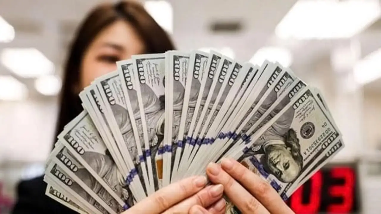 قفزة في قيمة السوق السوداء تتجاوز 1000 دونغ فيتنامي للوحدة الواحدة